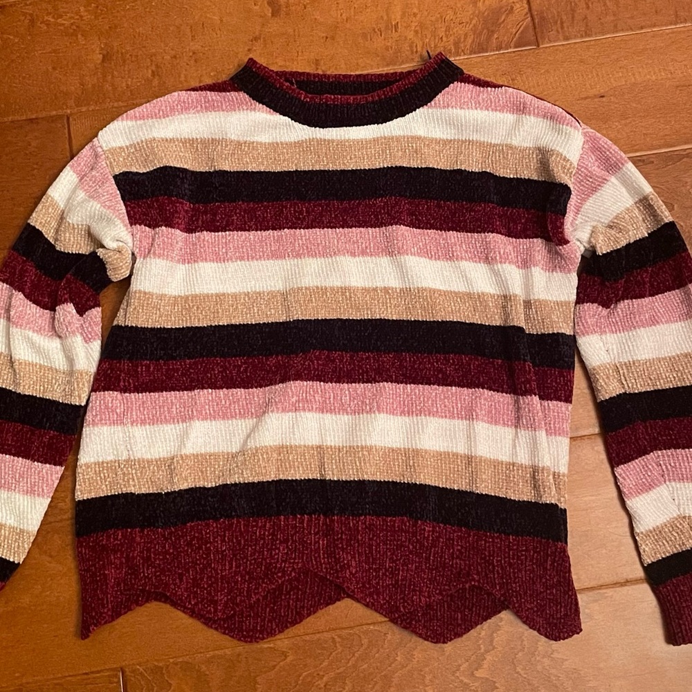 Jun & Ivy Striped Sweater